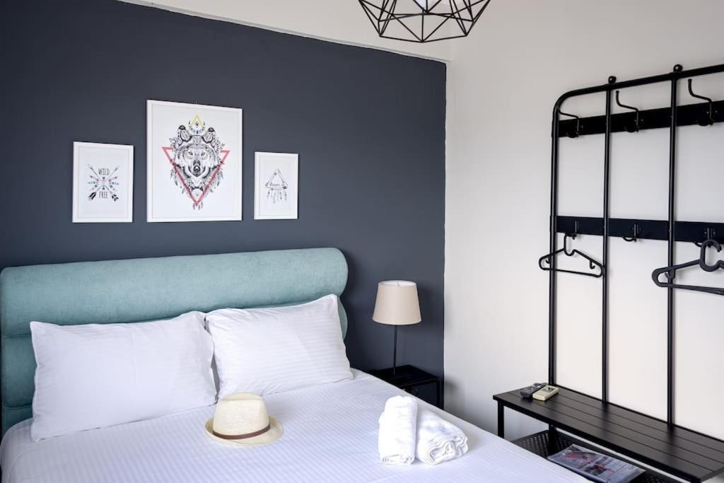 Nest With Terrace, Acropolis View Apartment *